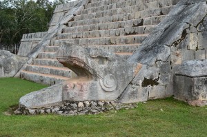 Mayan symbol, Chichen tza